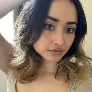 Meet your Posher, Gabriela